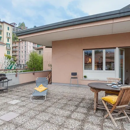 아파트 Center Apartments! *